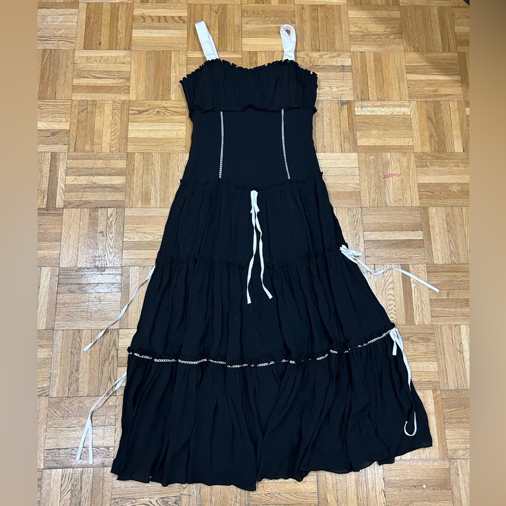 Cinq a Sept dress size 4